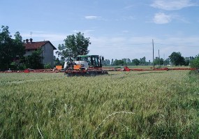 Gruppi diserbo con barre idrauliche